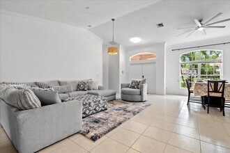 16931 78th Rd N in Loxahatchee, FL - Foto de edificio - Building Photo
