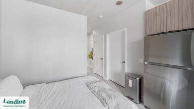 4611 N Broadway in Chicago, IL - Building Photo - Building Photo