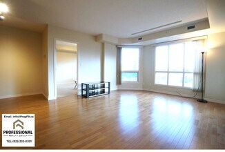 9707 106 St NW in Edmonton, AB - Building Photo - Building Photo