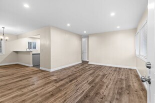 1831 Lime Ave, Unit 01 in Long Beach, CA - Building Photo