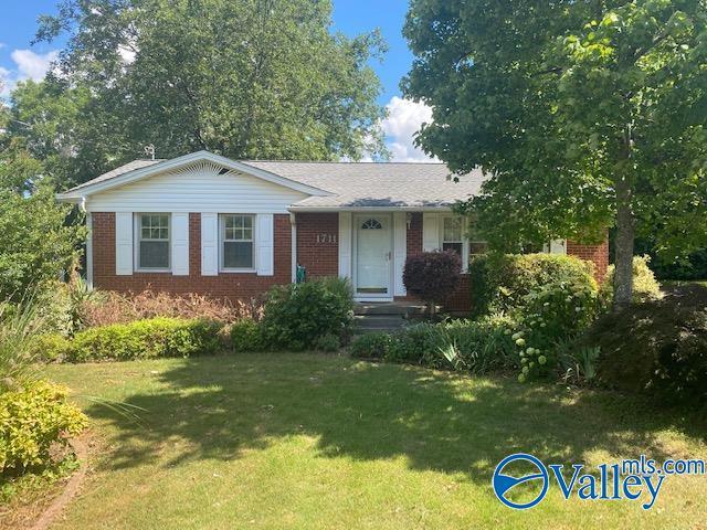property at 1711 McCullough Ave NE