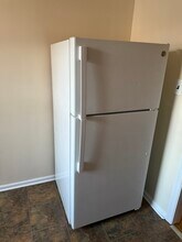 405 Park Ave, Unit B in Rutherford, NJ - Building Photo - Building Photo