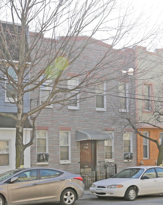 6803 Forest Ave in Ridgewood, NY - Building Photo