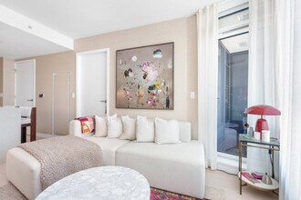 1289 Hornby St, Unit SI ID1431204P in Vancouver, BC - Building Photo - Building Photo