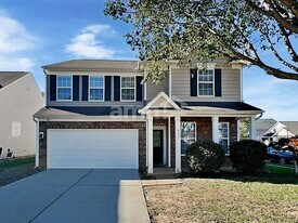 625 Latimer Way in Monroe, NC - Building Photo