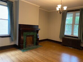 206 Emerson Ave in Pittsburgh, PA - Building Photo - Building Photo
