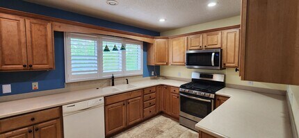 17 Marquette Ct in Crossville, TN - Building Photo - Building Photo