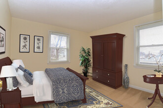 36 Powell Street in Lowell, MA - Building Photo - Building Photo