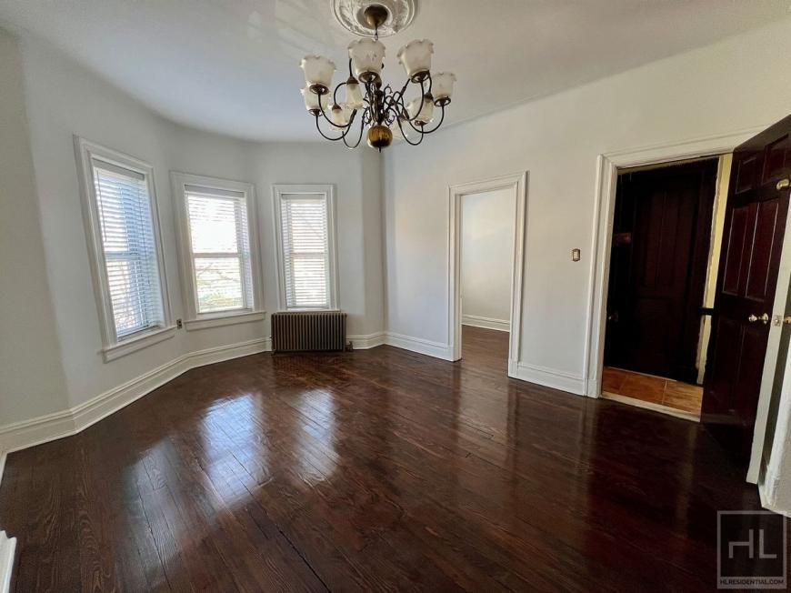416 Cortelyou Rd in Brooklyn, NY - Building Photo