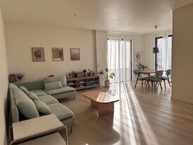 625 S Berendo St, Unit 307 in Los Angeles, CA - Building Photo