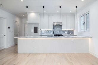 622 W Penn St in Long Beach, NY - Building Photo - Building Photo