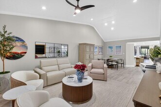 7455 Glendevon Ln in Delray Beach, FL - Building Photo - Building Photo