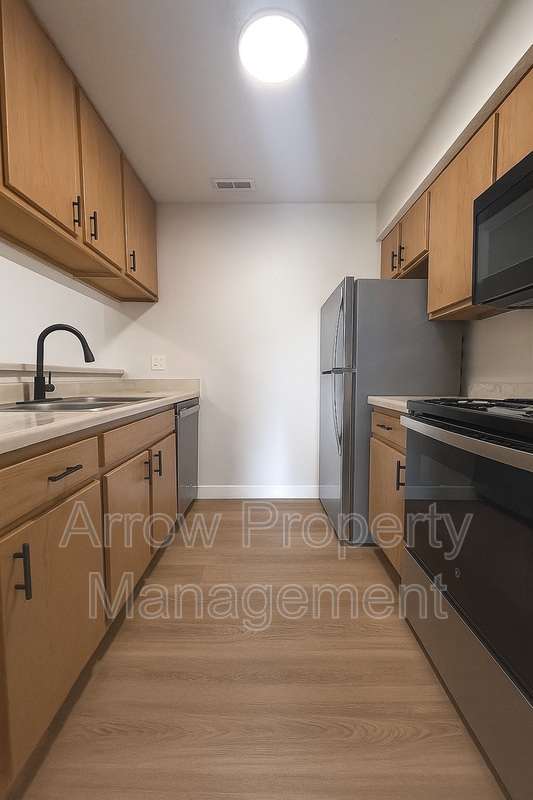property at 2330 N 44th St