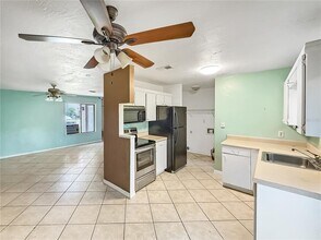322 Canal Rd in Edgewater, FL - Building Photo - Building Photo