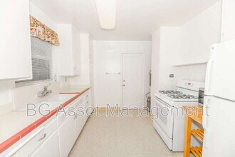 846 York St in Oakland, CA - Building Photo - Building Photo