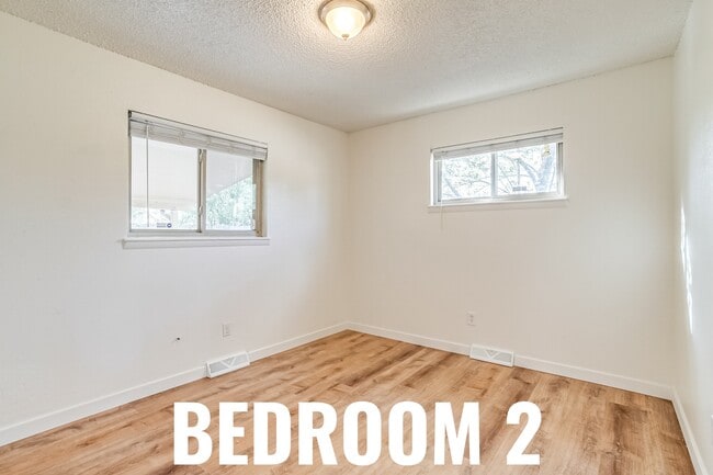 9341 Hoffman Way, Unit 2 in Thornton, CO - Building Photo - Building Photo