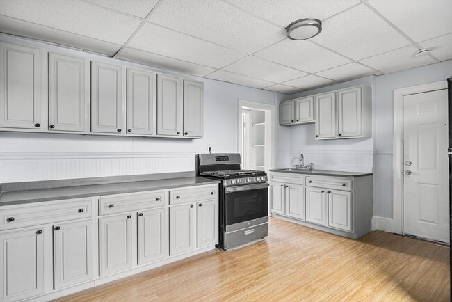 property at 10 Sycamore St