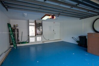 7440 NW 65th Ln in Parkland, FL - Building Photo - Building Photo