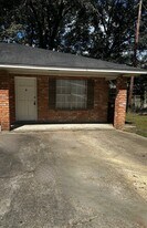 42185 Deborah Dr in Hammond, LA - Building Photo