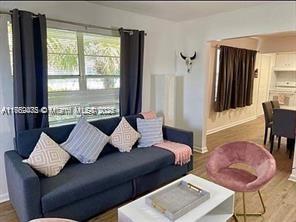 2008 Pierce St in Hollywood, FL - Building Photo