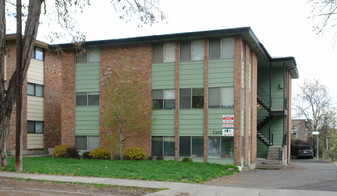 2102 W 1st Ave Apartments