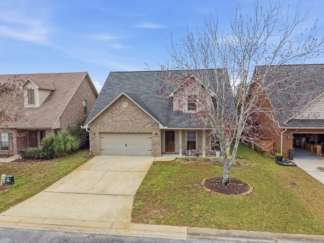 1949 Mooring Dr in Navarre, FL - Building Photo - Building Photo