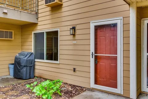 property at 2010 Ridge Dr