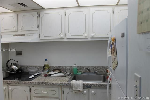 1000 West Ave-Unit -PH31 in Miami Beach, FL - Building Photo