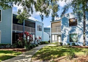 3704 Southpointe Dr in Orlando, FL - Building Photo