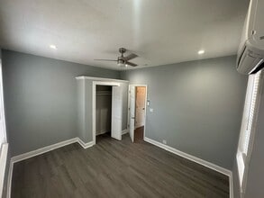 Armada Rd. Apartments in Venice, FL - Foto de edificio - Building Photo