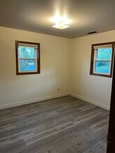 425 King Olav Ln, Unit # 1 in Iola, WI - Building Photo - Building Photo
