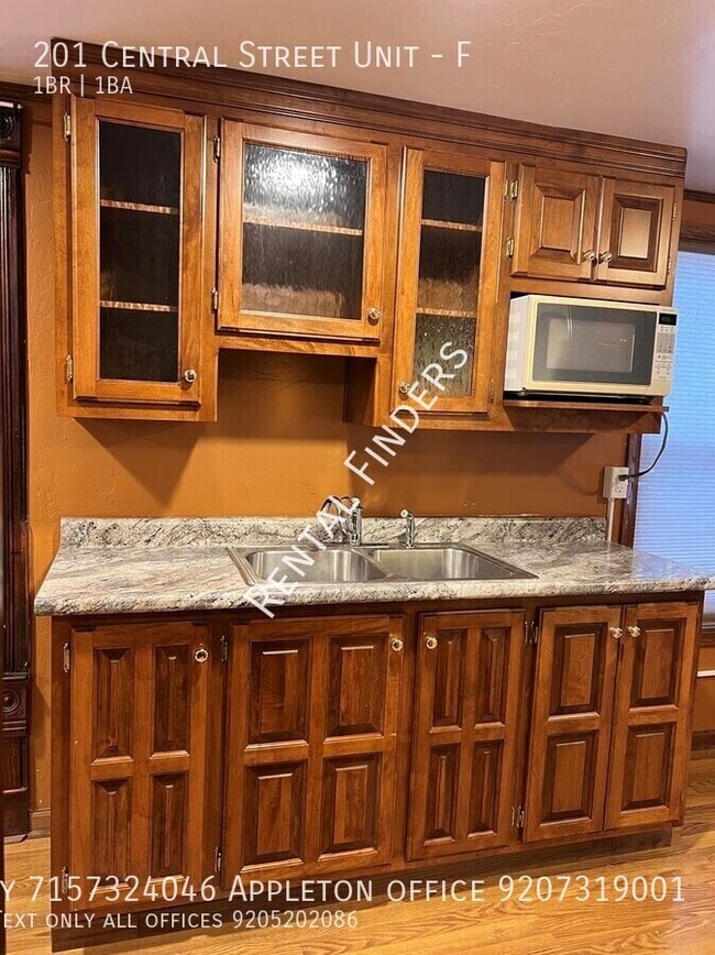 201 Central St in Potter, WI - Building Photo - Building Photo