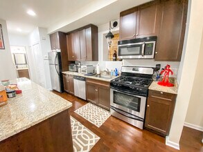 1244 N Cleaver St in Chicago, IL - Building Photo - Building Photo