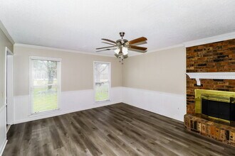 4055 Delgate Cove in Memphis, TN - Building Photo - Building Photo