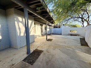 7429 E 45th St in Tucson, AZ - Building Photo - Building Photo