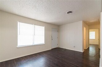 2045 Avis Cir in Mesquite, TX - Building Photo - Building Photo