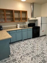 276 Adams St, Unit B in Twin Falls, ID - Foto de edificio - Building Photo