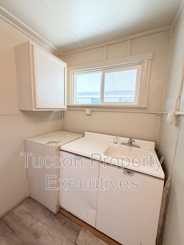 234 E 32nd St in Tucson, AZ - Foto de edificio - Building Photo