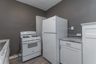 1035 Lake Ave in Cleveland, OH - Building Photo - Building Photo