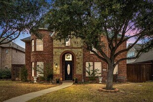 13389 Spirit Falls Dr in Frisco, TX - Building Photo