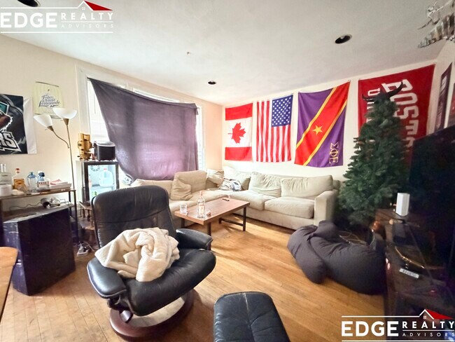 28 Wadsworth St, Unit 1 in Boston, MA - Building Photo - Building Photo