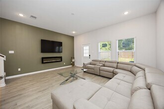 5111 Firnat St in Houston, TX - Building Photo - Building Photo