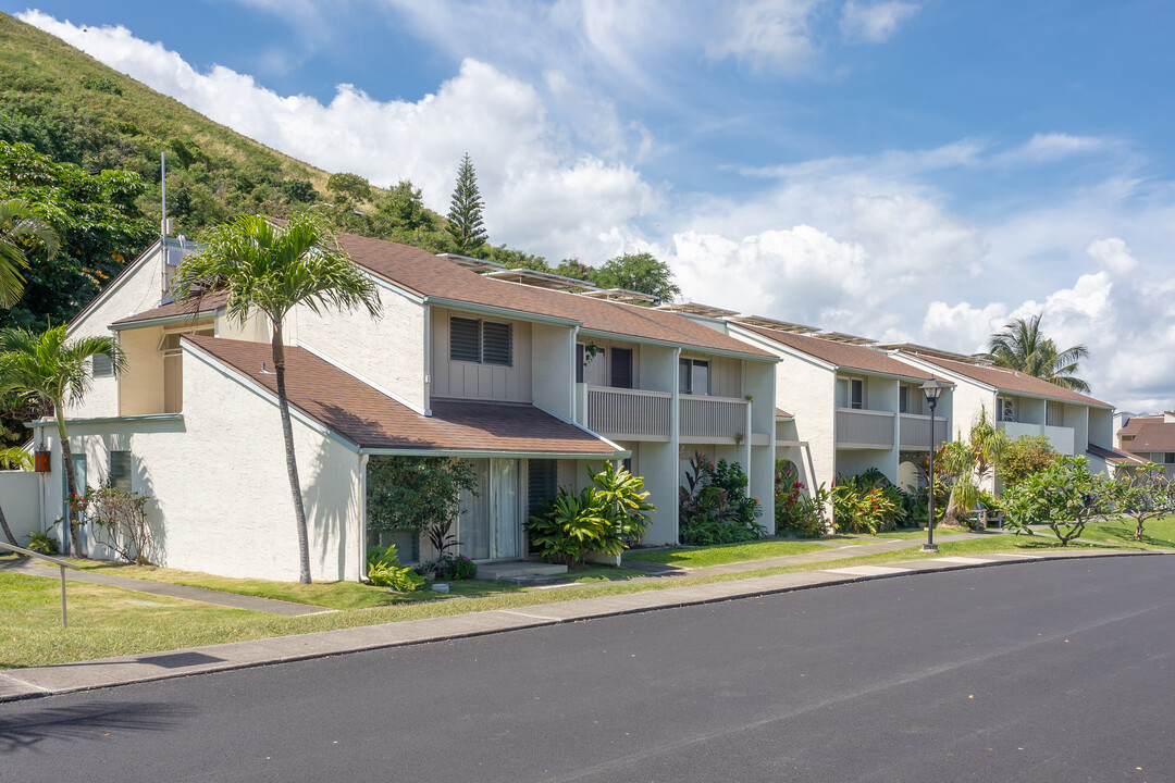 Aikahi Gardens in Kailua, HI - Building Photo