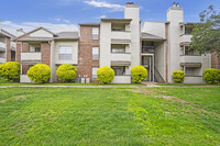 Newport of Amarillo in Amarillo, TX - Foto de edificio - Building Photo