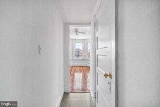 5930 Ridge Ave in Philadelphia, PA - Building Photo - Building Photo