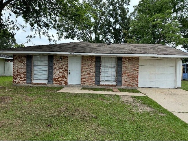 11639 Auburn Dr in Baton Rouge, LA - Building Photo - Building Photo