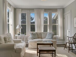 51 Quogue St in Quogue, NY - Building Photo - Building Photo