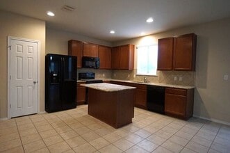 3703 Painted Tracks in Selma, TX - Building Photo - Building Photo