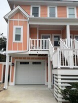 1118 Cambridge Rd in Kill Devil Hills, NC - Building Photo