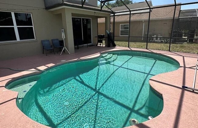 1737 Royal Ridge Dr in Davenport, FL - Building Photo - Building Photo